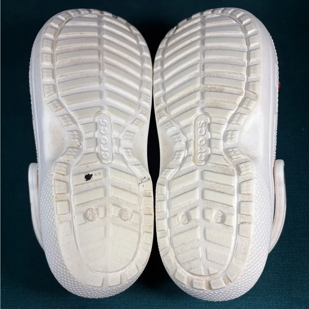 CROCS color white